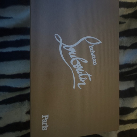 red bottoms men size 11 new with box and everything - Picture 5 of 7